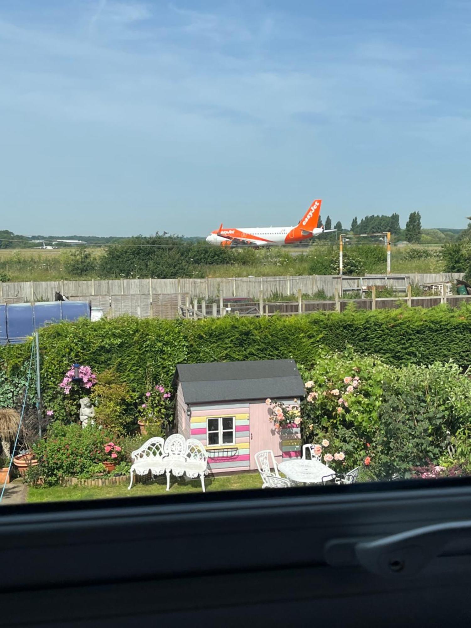 Southend Airport Bed & Breakfast Rochford Buitenkant foto