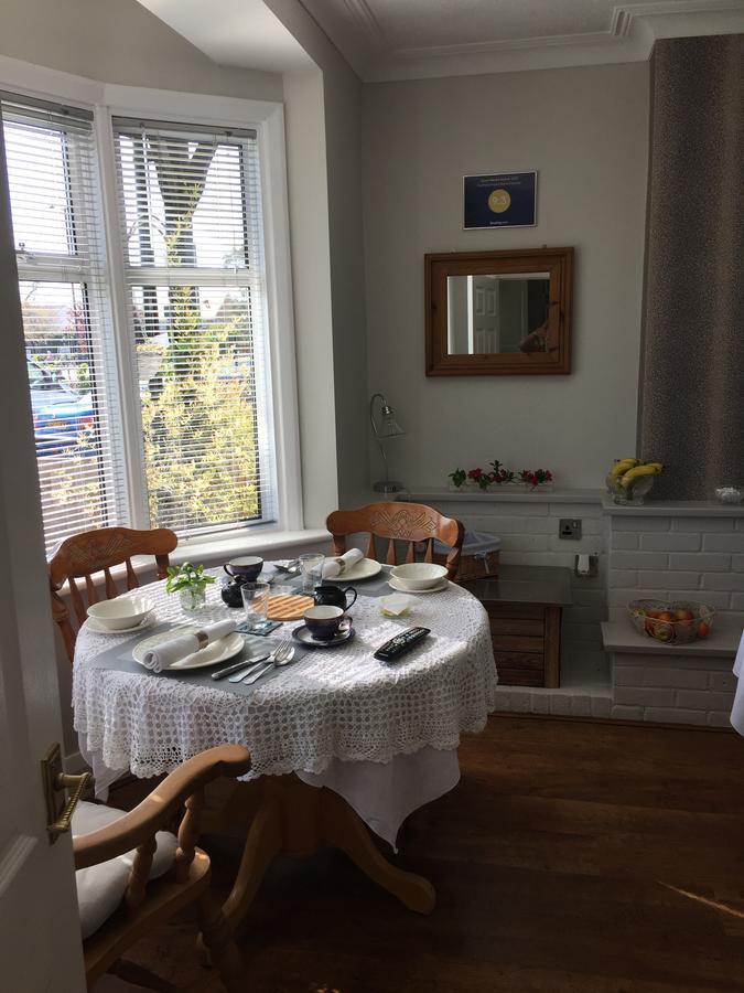 Southend Airport Bed & Breakfast Rochford Buitenkant foto